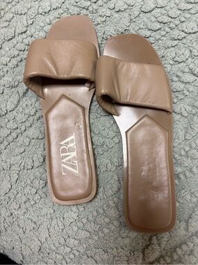 ZARA Neutral Padded Slide Sandals in Light Brown